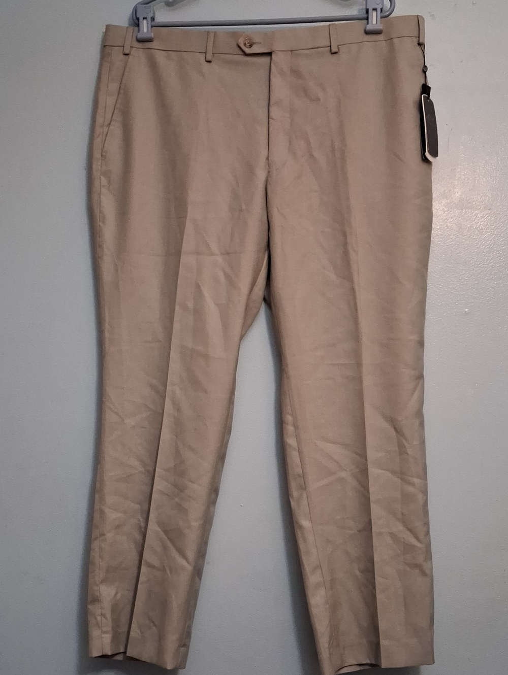Greg Norman Size W42×L30 Men's Performance Tan Khaki Slim-fit Dress Pants.